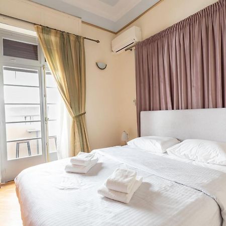 Ideal 4 Bdr Apartment In Plaka For 10! Athen Eksteriør bilde