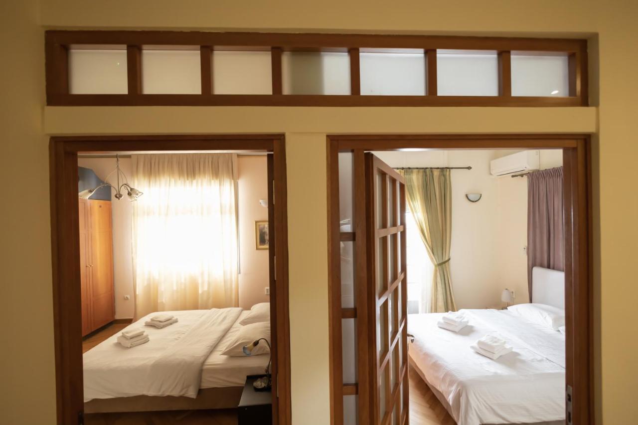 Ideal 4 Bdr Apartment In Plaka For 10! Athen Eksteriør bilde