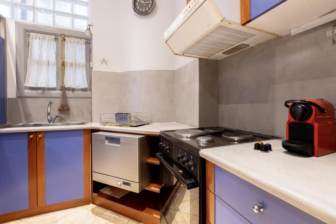 Ideal 4 Bdr Apartment In Plaka For 10! Athen Eksteriør bilde