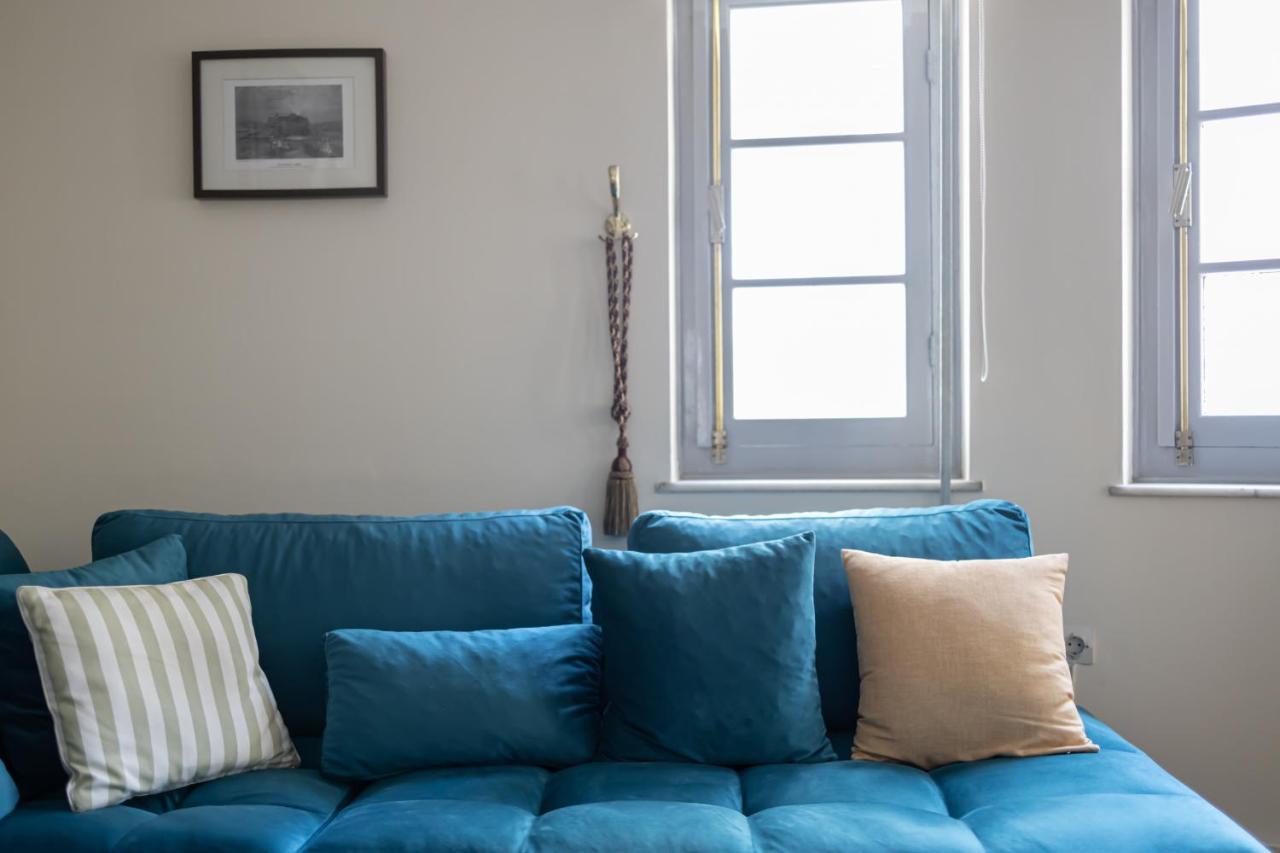 Ideal 4 Bdr Apartment In Plaka For 10! Athen Eksteriør bilde